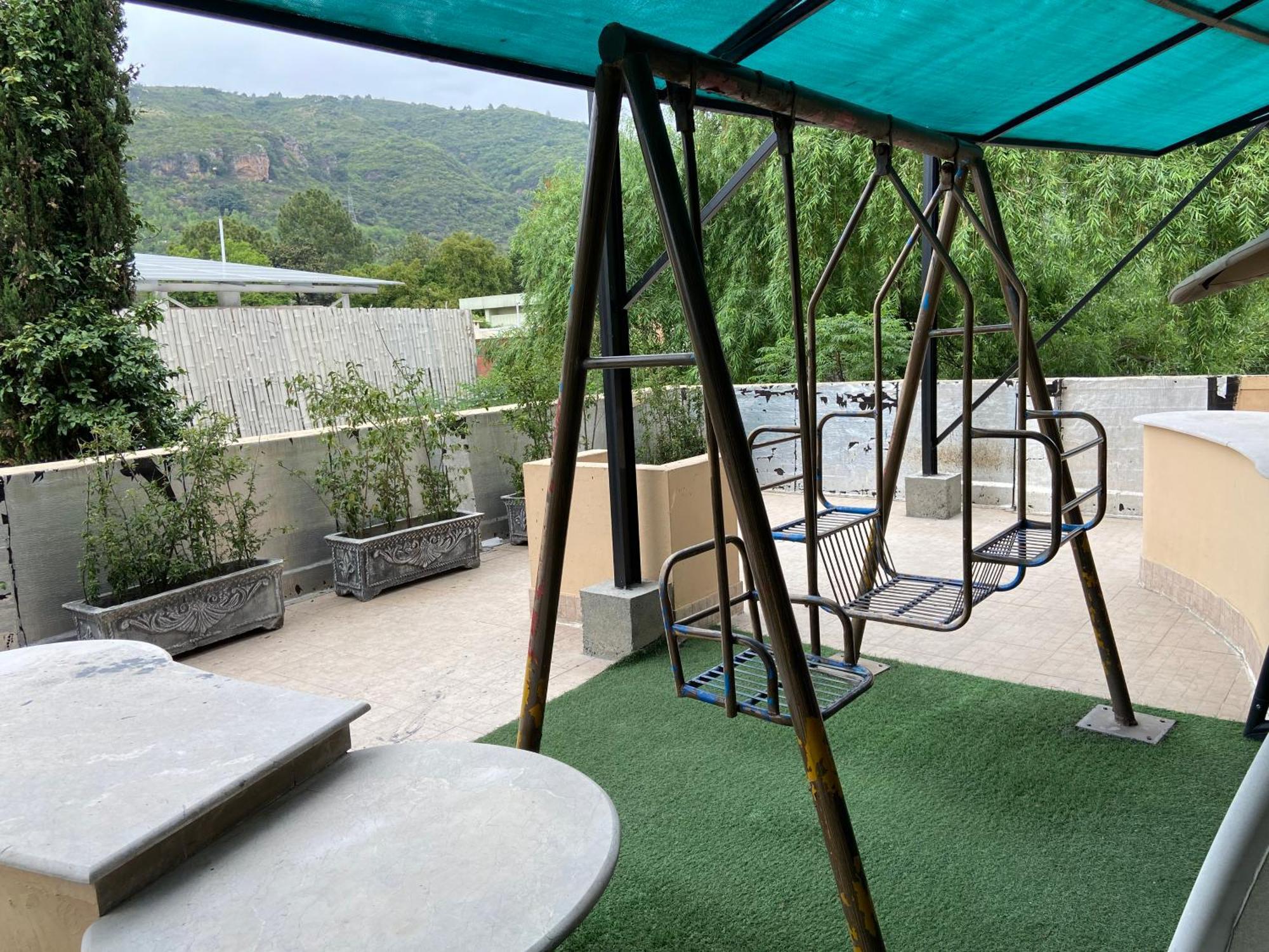 E Lodge Islamabad Exterior photo